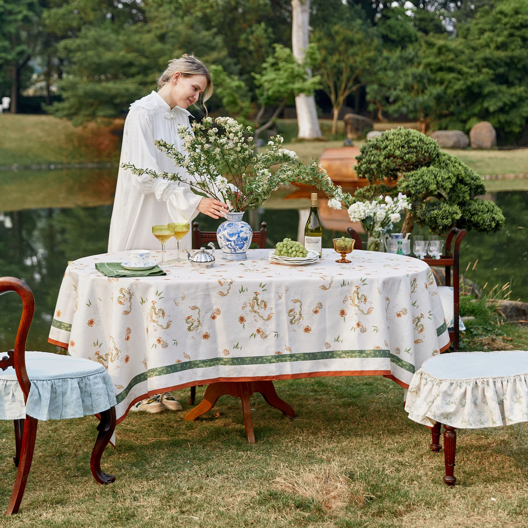 Dragon Chrysanthemum Scattered Tablecloth - Image 6