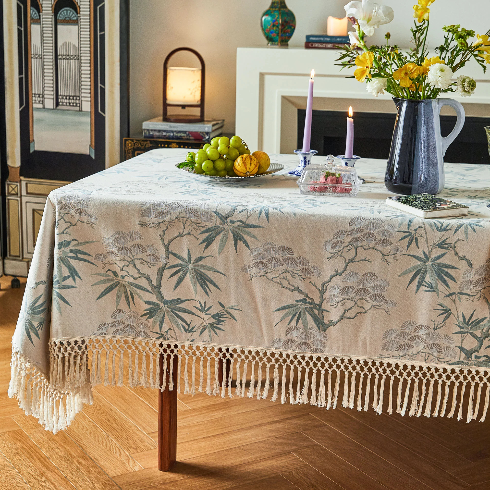 Ink and wash pine and bamboo tassel tablecloth